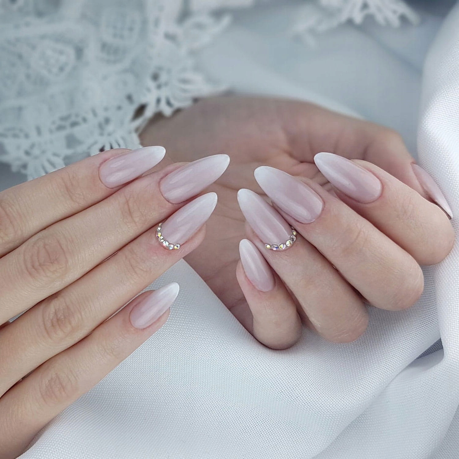 CLARESA LAKIER HYBRYDOWY UV/LED CELEBRATION 9 - 5g - obrazek 2