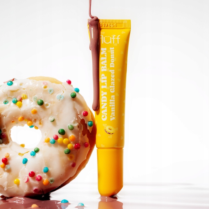 FLUFF Candy Lip Balm Balsam do ust, Vanilla Glazed Donut 12 ml - obrazek 2